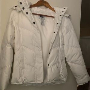 GAP White Puffer Jacket